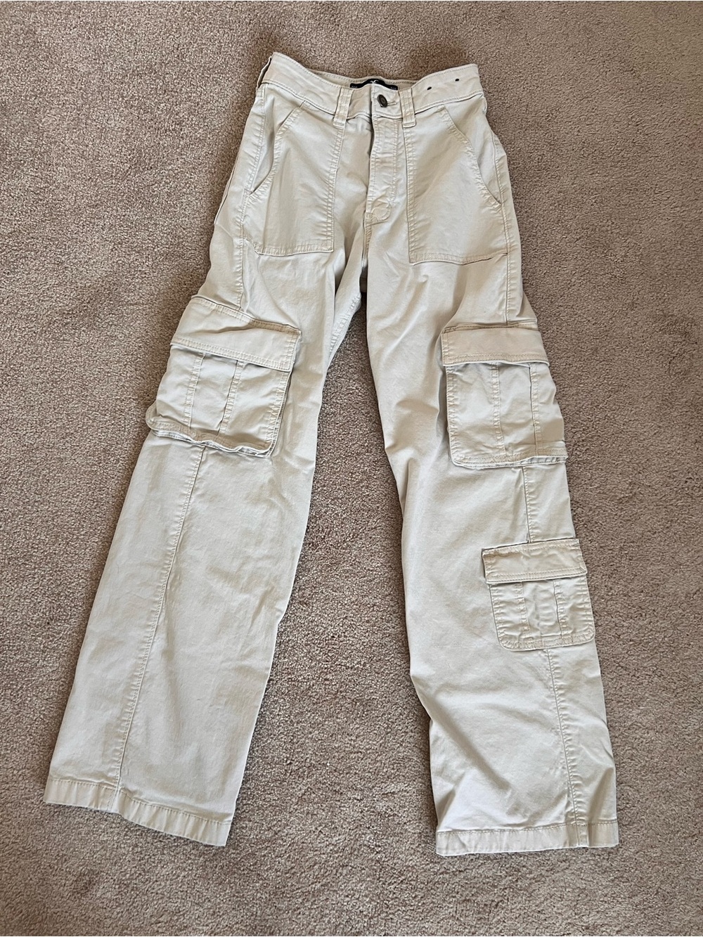 Hollister Women’s Light Beige Cargo Pants with Multiple Pockets